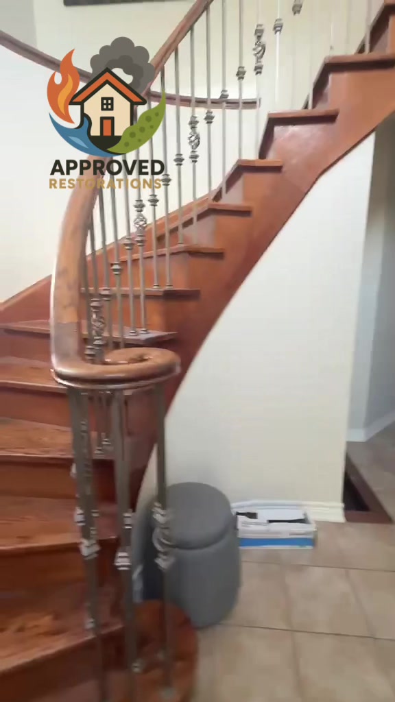 A major leak flooded three floors of this Thornhill home, so with the homeowners safely out of town, our crew is tackling the demolition—ripping out all the ruined hardwood parquet flooring and prepping the empty house for a full repaint and two brand-new washroom upgrades.